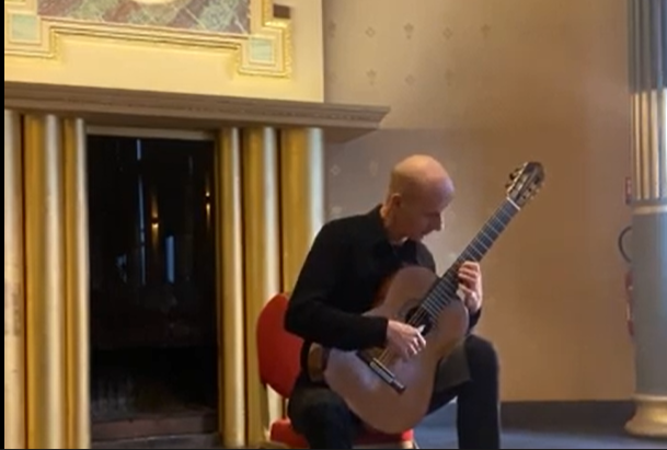 Extrait Asturias de Isaac Albeniz  Live dans une galerie Louis Philippe, Hotel Normandy Le Chantier Mars 2024